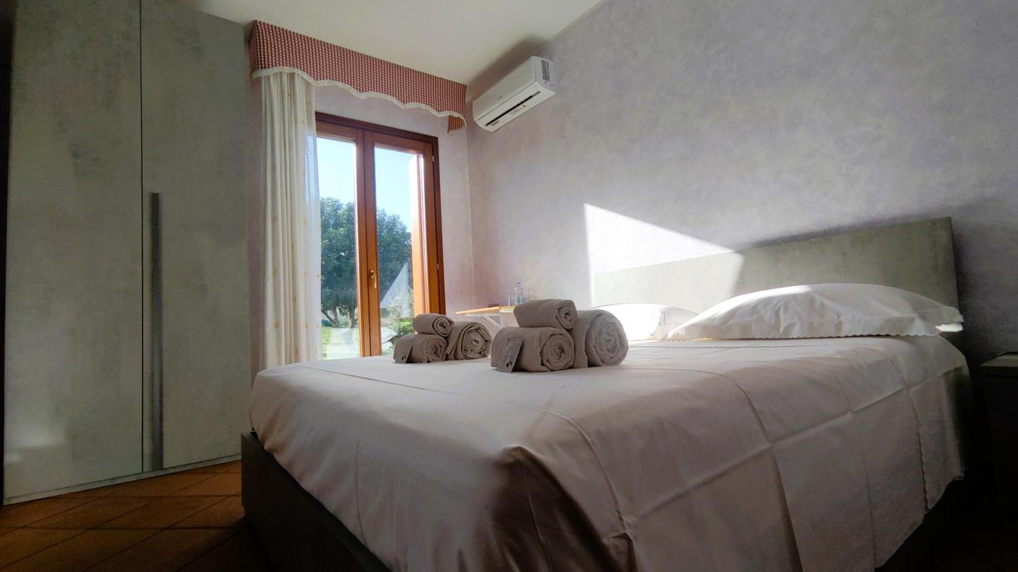 Bed and Breakfast Grotta Delle Fate à Ossi Extérieur photo